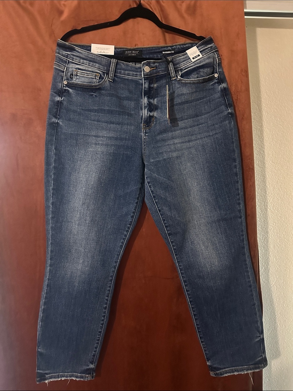 Judy Blue Dark Blue High-Rise Cropped Jeans